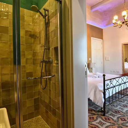 Xeuchia 3* 쇼키아